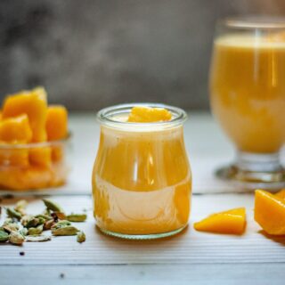 Mangovo proteinové smoothie